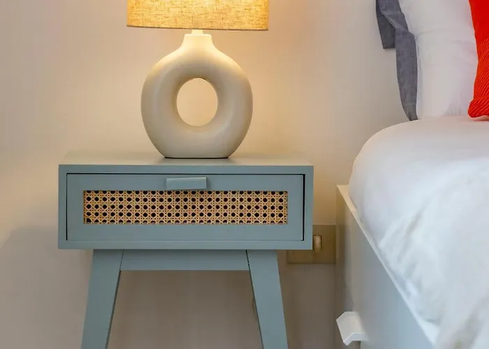 Domus Ana- Modern Elegance, Steps Away From The Colosseum And The Historic Center Roma